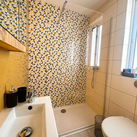 Kapandi Apartment *